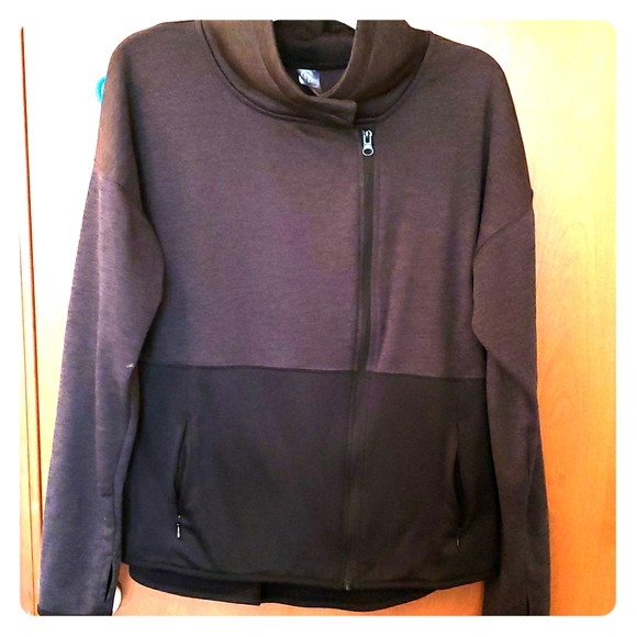 Champion jacket - Picture 1 of 5